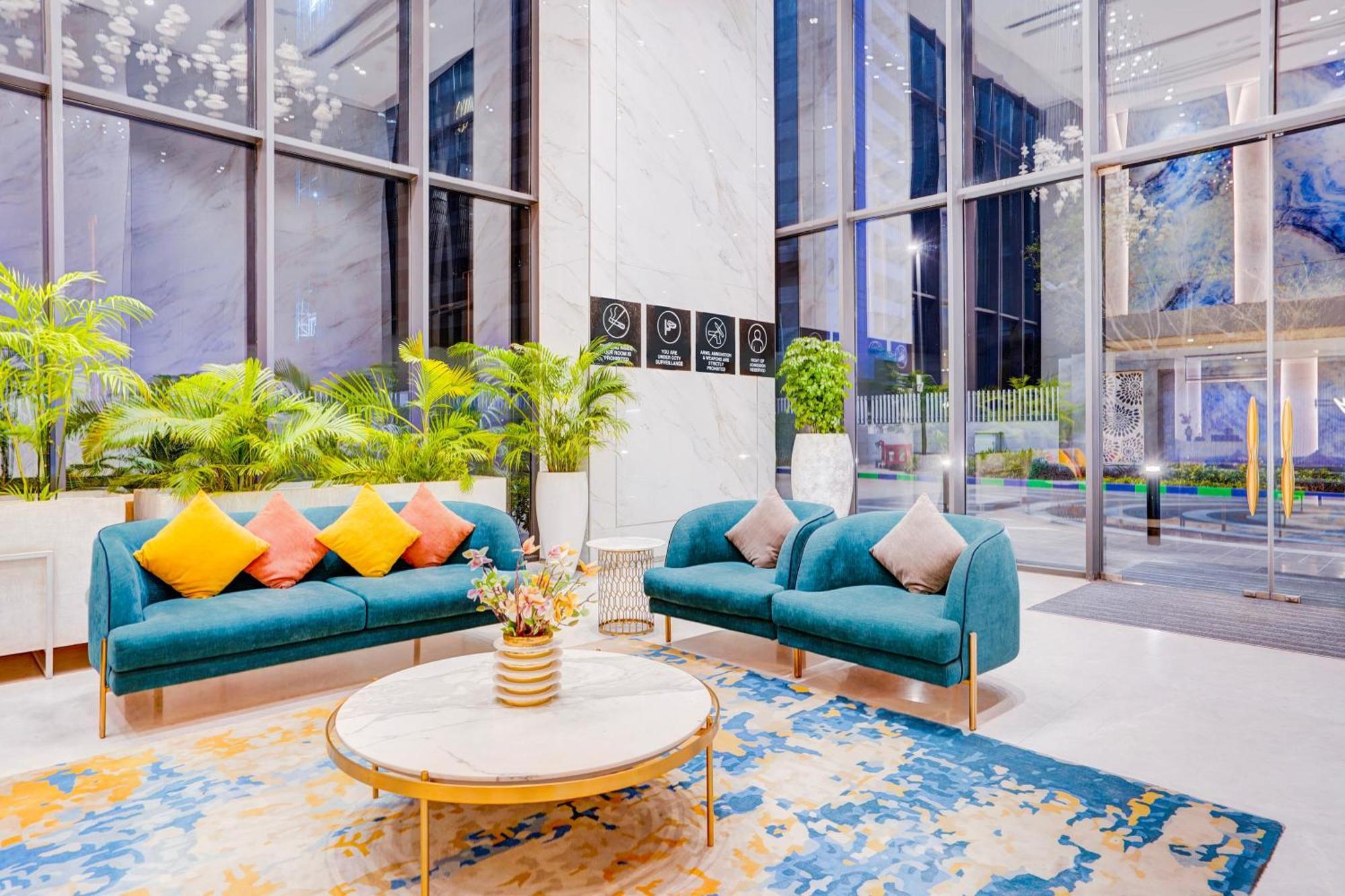 Sunday Hotels And Residences 古尔冈 外观 照片